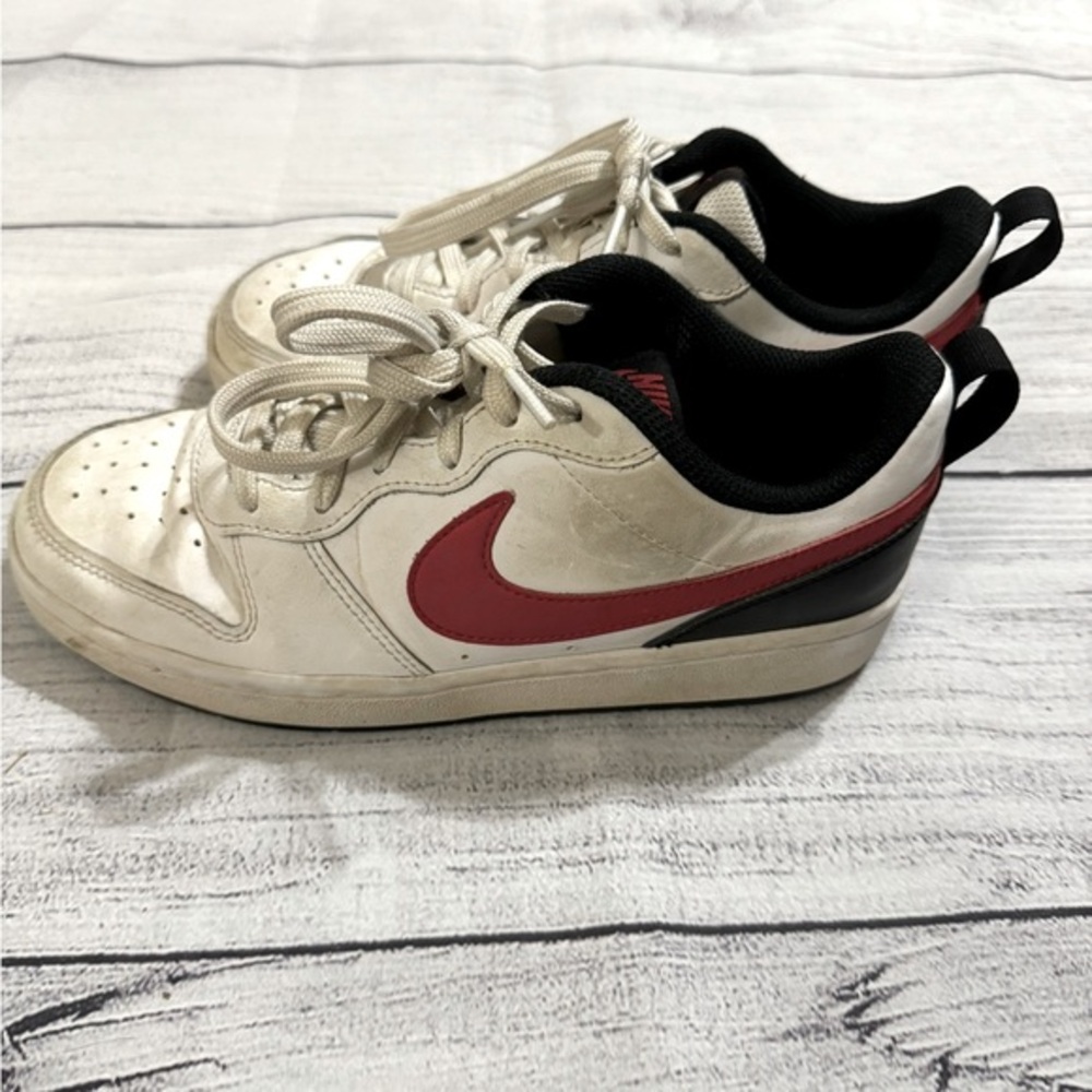Boys Nike Court Borough Low 2 GS Sneakers